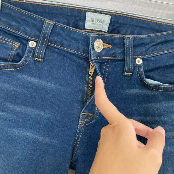 Hudson Medium Wash Stretch Ferris Flap Flare Jeans size 25 - Picture 5 of 12